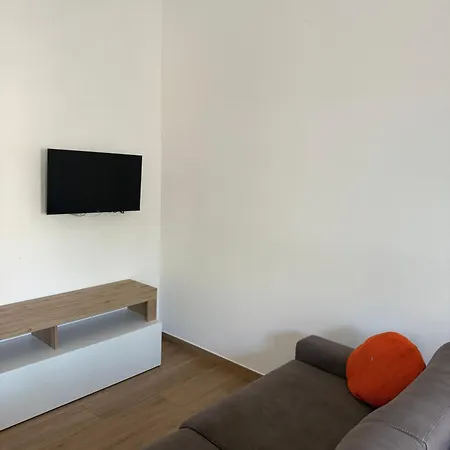 Diaz Nord 罗切拉伊奥尼卡